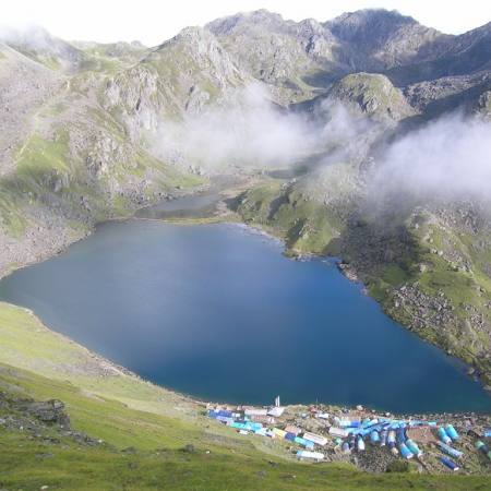 Gosaikunda lakr, Langtang